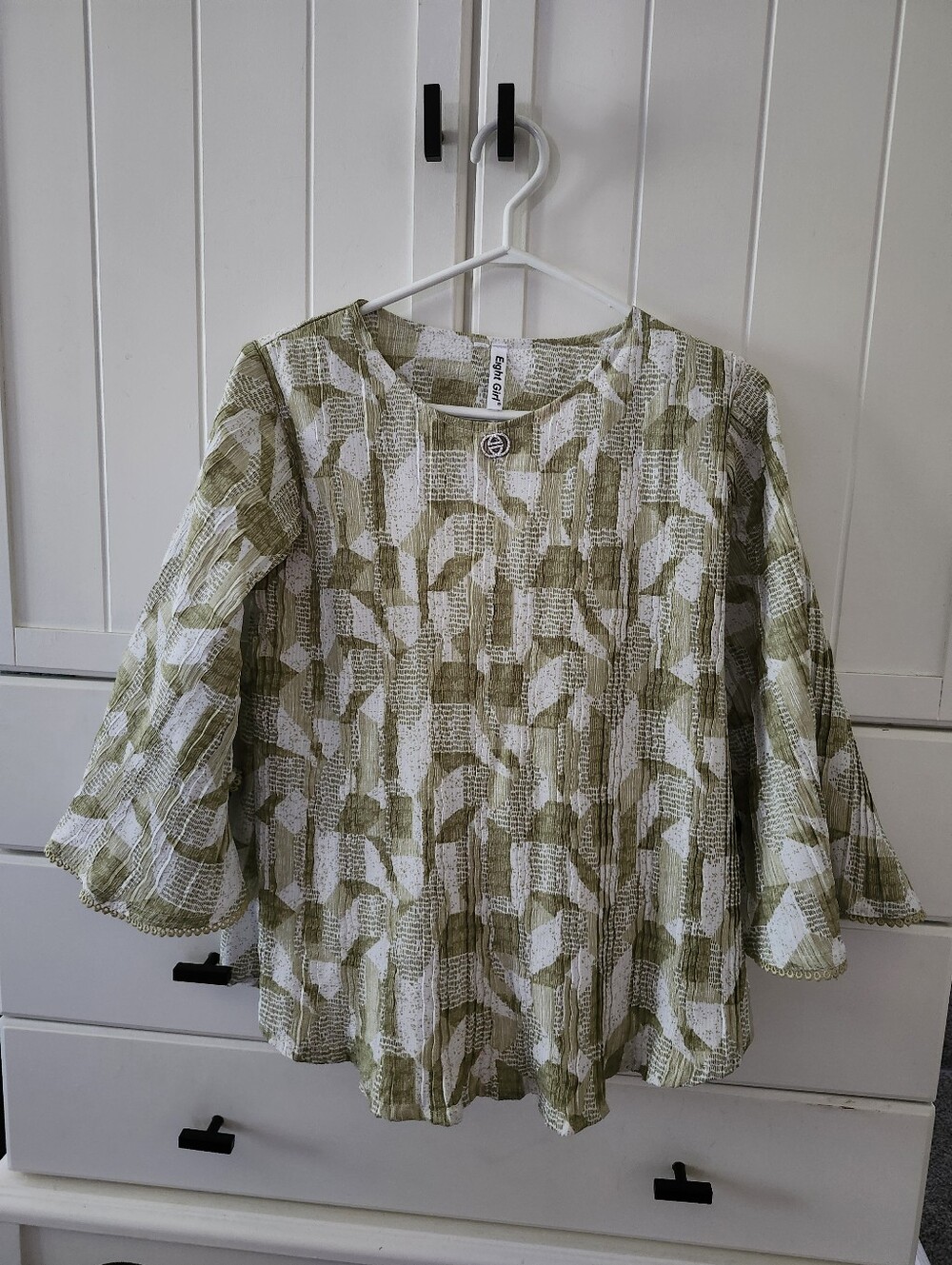 Lightweight Olive & White Patterned Women's Top Sz M